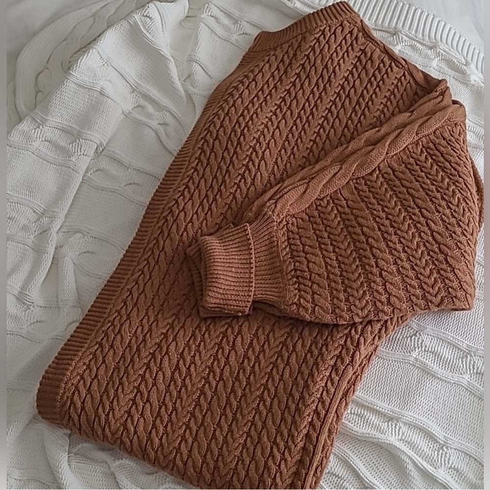 ❤️ NEW AMUR Draped Back Cable Knit Cardigan in Pecan color. Size:XS/S/M - Picture 5 of 10